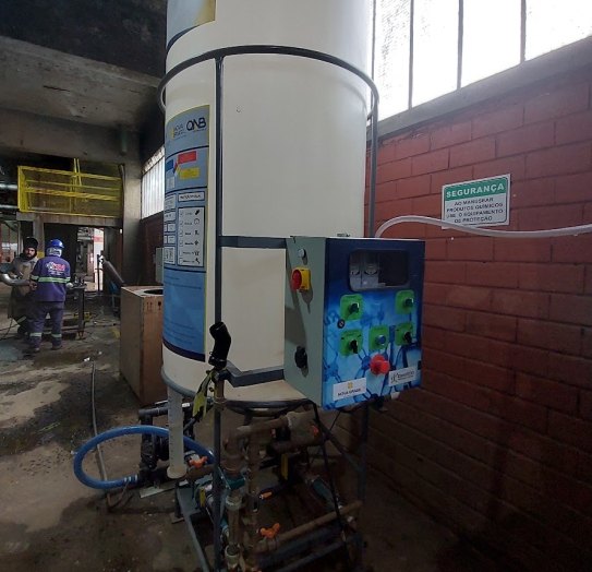 Skid tanque para produtos químicos